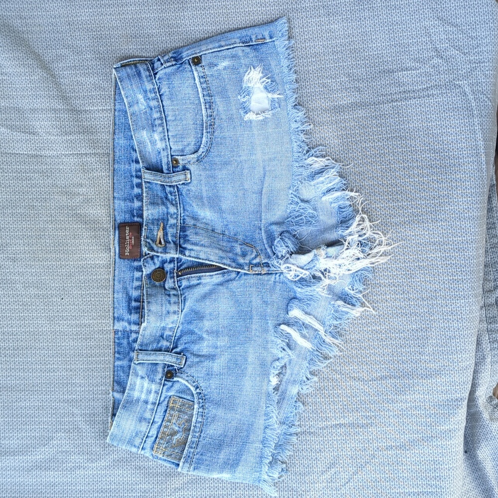 Short shorts